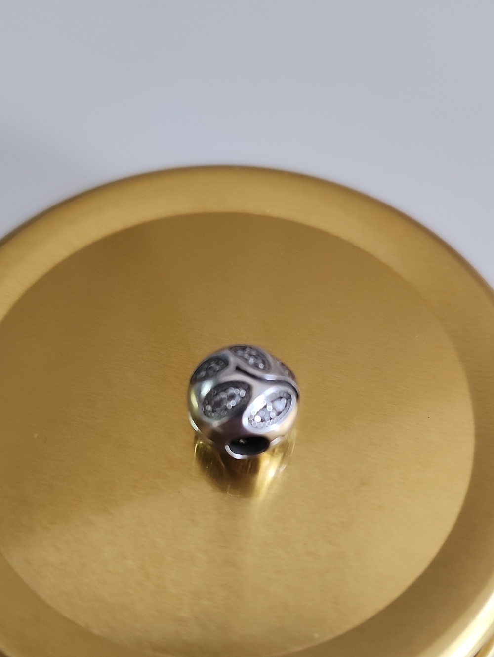 Pandora Silver Pavé Wave Charm Bead - Silver